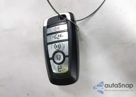 2021 Ford F-150 Xlt z USA, uszkodzony, nr VIN 1FTFW1E82MFC34589